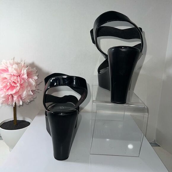 Authentic Charles David “Frankie” - Picture 5 of 6